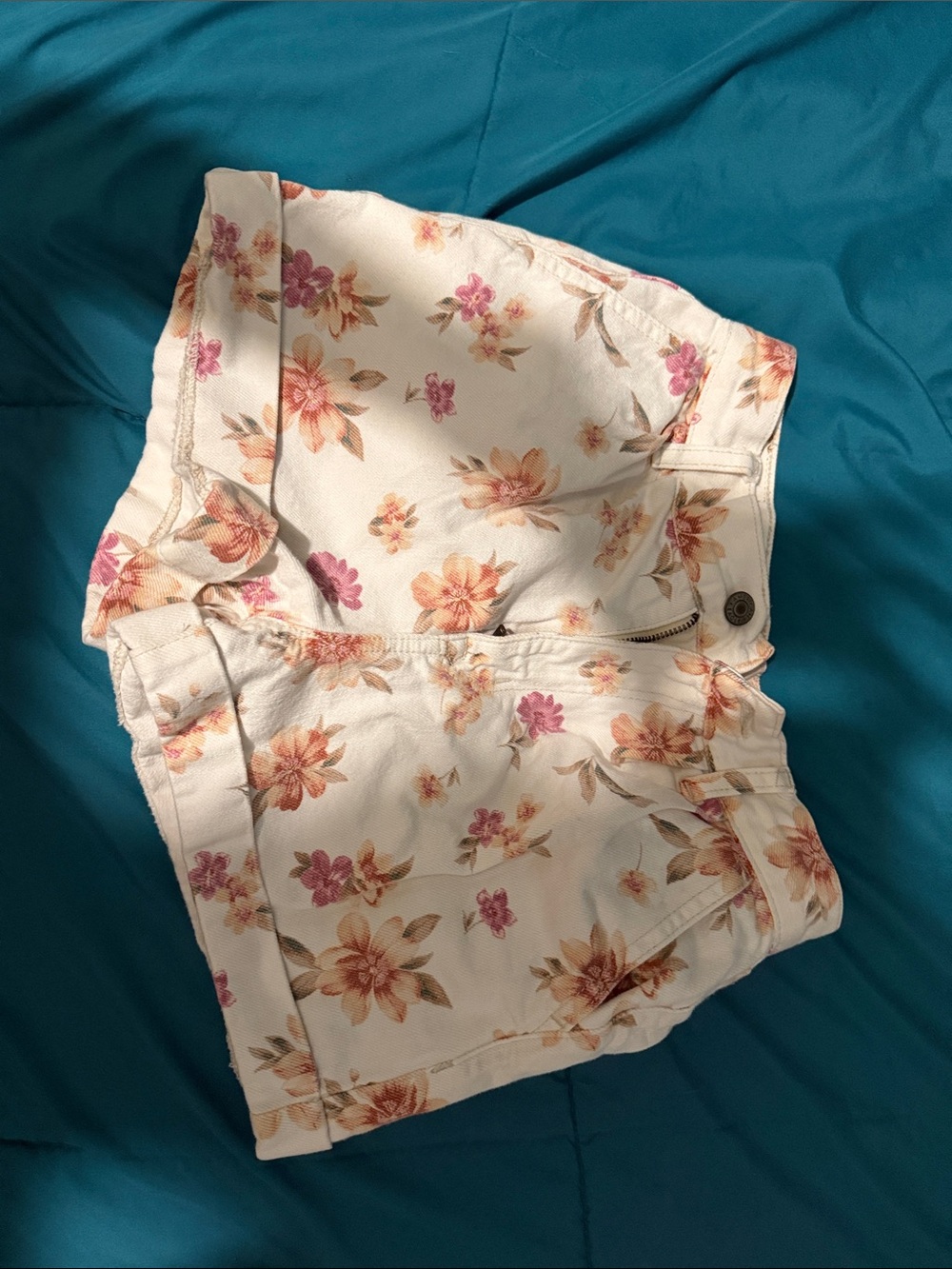 American Eagle Floral Shorts High Rise Tailored Cuffed Cotton White Pink Size 00
